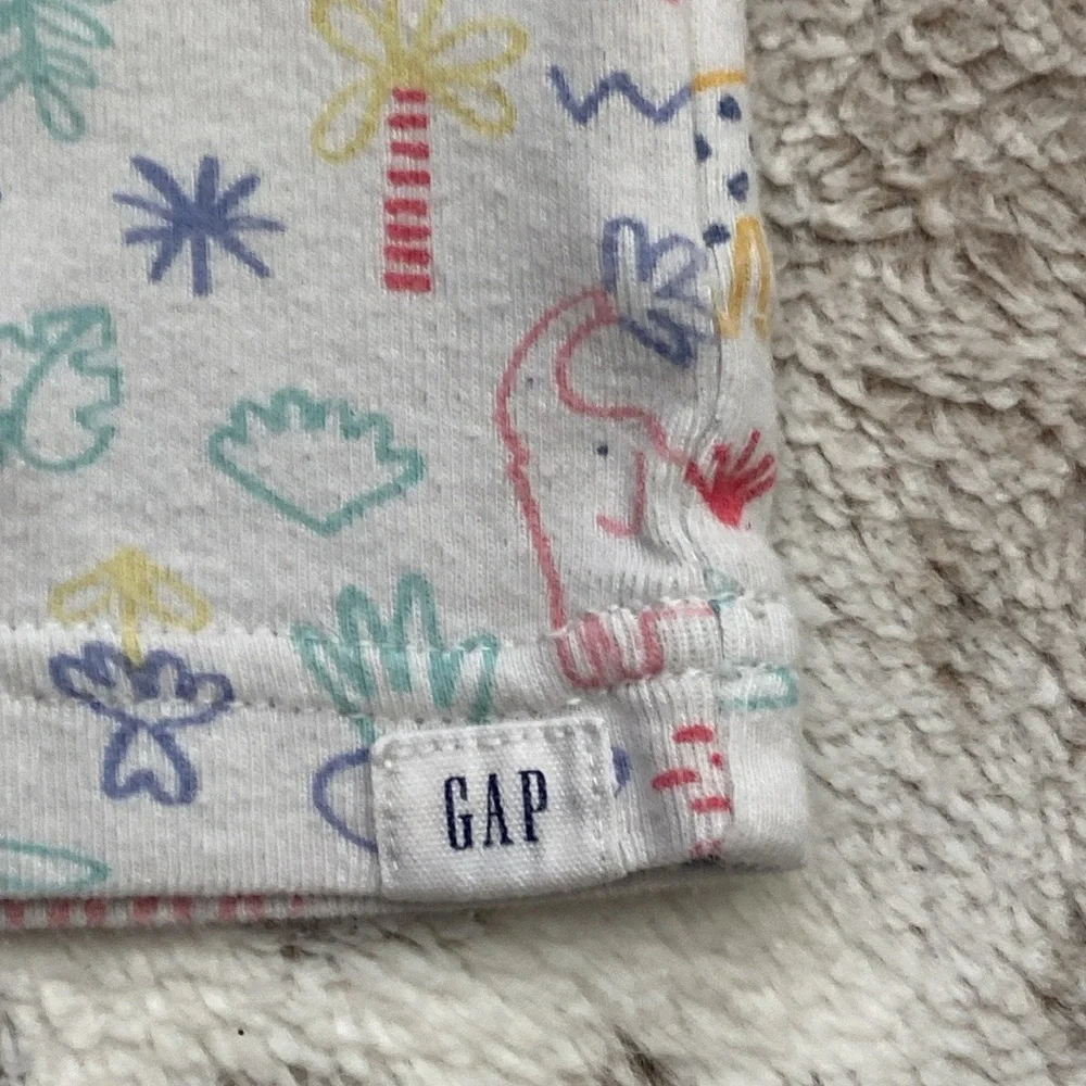 Baby GAP matching set girls boys size 3T rainbow zoo animals pajamas loungewear